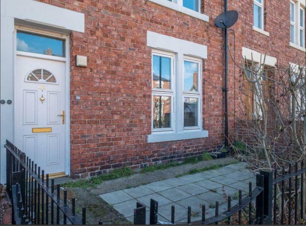 Cosy Ground Floor Apartment Close To Everything, Minutes Walk From The Rvi, City Centre & Parks Newcastle upon Tyne Ngoại thất bức ảnh