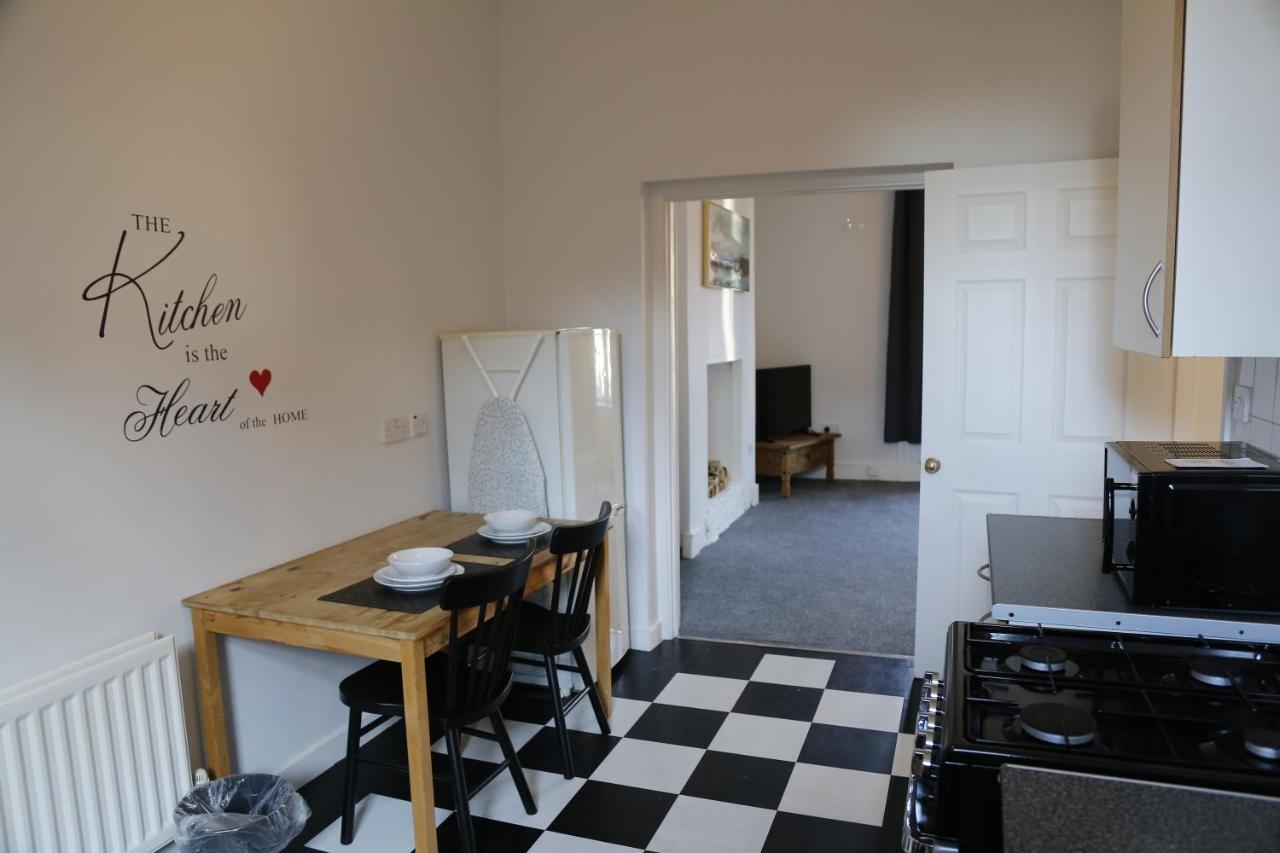 Cosy Ground Floor Apartment Close To Everything, Minutes Walk From The Rvi, City Centre & Parks Newcastle upon Tyne Ngoại thất bức ảnh